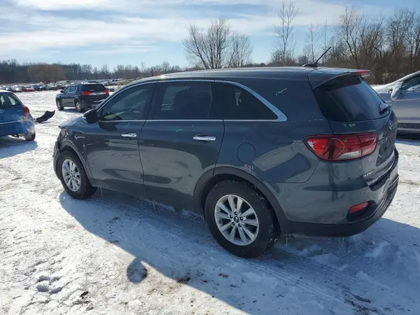 5XYPG4A32LG681027 2020 KIA SORENTO - Image 2