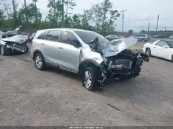5XYPG4A32LG686471 2020 KIA SORENTO