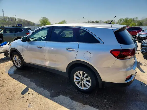 5XYPG4A32LG698538 2020 KIA SORENTO - Image 2