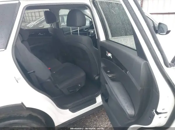 5XYPG4A32LG698927 2020 KIA SORENTO - Image 8