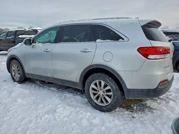 5XYPG4A33GG005269 2016 KIA SORENTO - Image 2