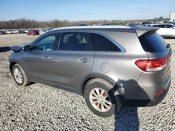5XYPG4A33GG005837 2016 KIA SORENTO - Image 2