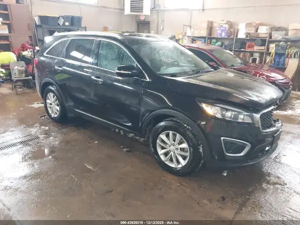 5XYPG4A33GG006311 2016 KIA SORENTO - Image 1