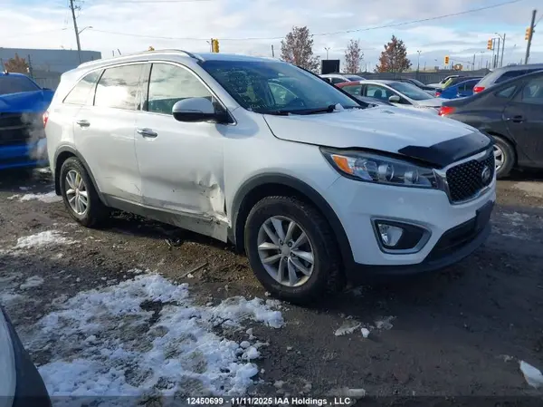 5XYPG4A33GG011606 2016 KIA SORENTO - Image 1
