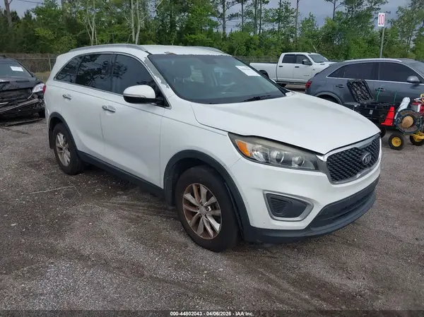 5XYPG4A33GG015414 2016 KIA SORENTO - Image 1