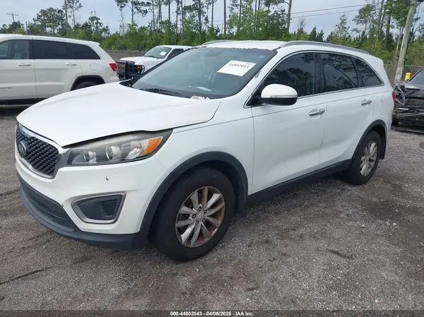 5XYPG4A33GG015414 2016 KIA SORENTO - Image 2