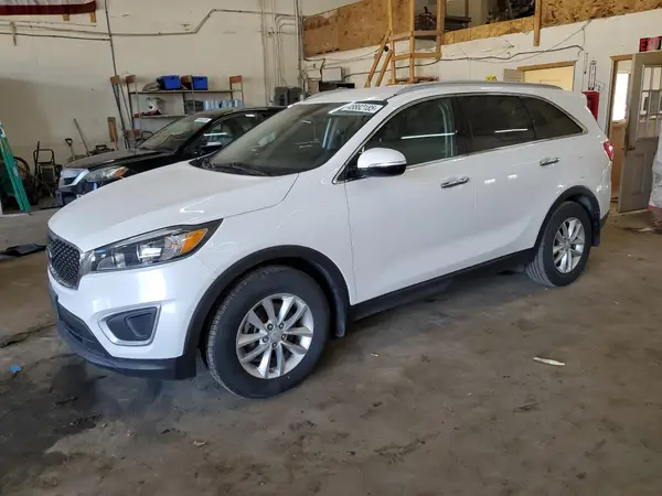 5XYPG4A33GG016885 2016 KIA SORENTO - Image 1