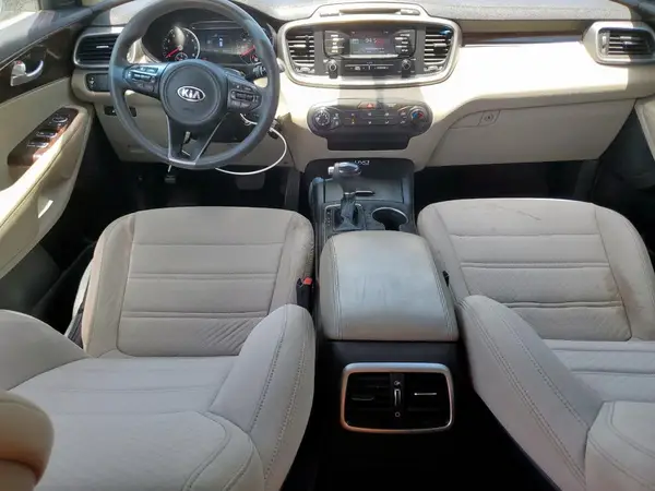 5XYPG4A33GG021391 2016 KIA SORENTO - Image 8