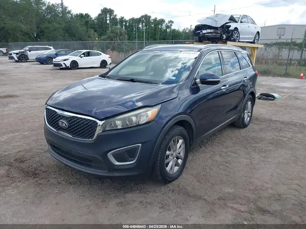 5XYPG4A33GG022623 2016 KIA SORENTO - Image 2