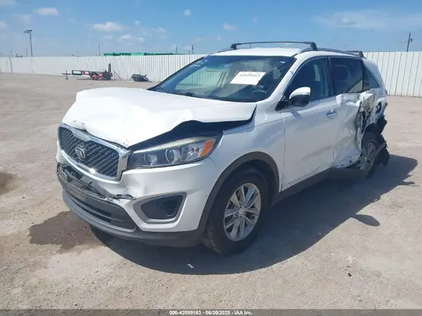 5XYPG4A33GG028714 2016 KIA SORENTO - Image 2