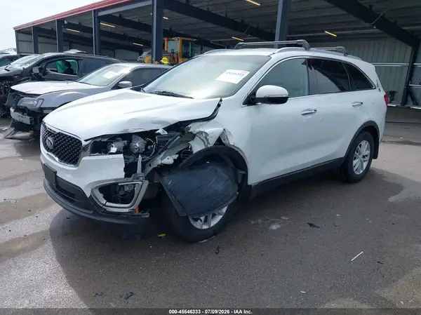 5XYPG4A33GG031712 2016 KIA SORENTO - Image 2