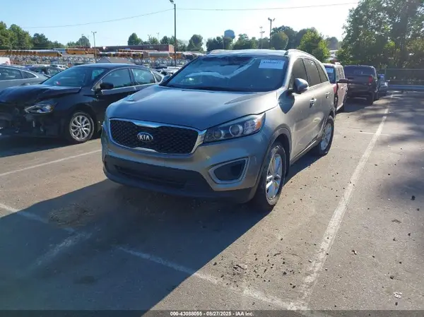 5XYPG4A33GG033007 2016 KIA SORENTO - Image 2