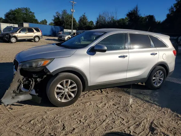 5XYPG4A33GG034674 2016 KIA SORENTO - Image 1