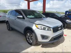 5XYPG4A33GG044962 2016 KIA SORENTO