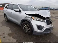 5XYPG4A33GG049885 2016 KIA SORENTO