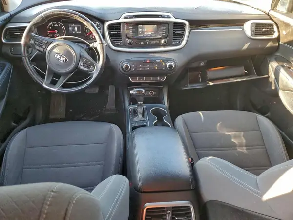 5XYPG4A33GG050003 2016 KIA SORENTO - Image 8