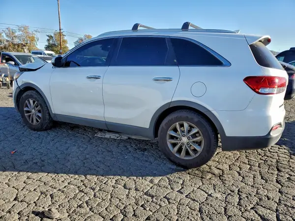 5XYPG4A33GG052544 2016 KIA SORENTO - Image 2
