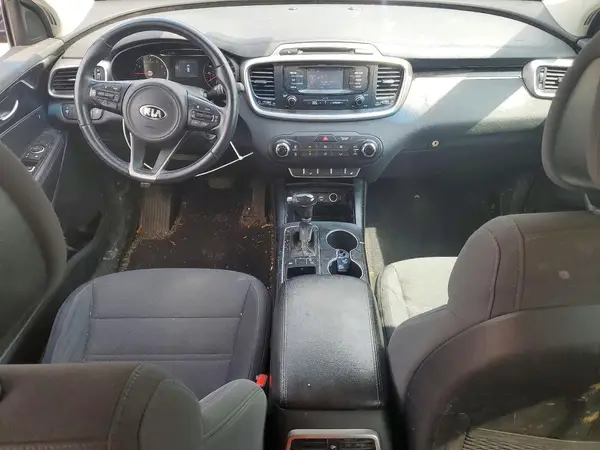 5XYPG4A33GG054715 2016 KIA SORENTO - Image 8