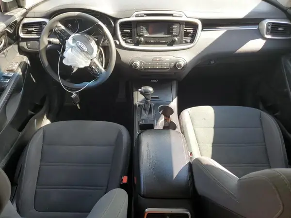 5XYPG4A33GG056299 2016 KIA SORENTO - Image 8
