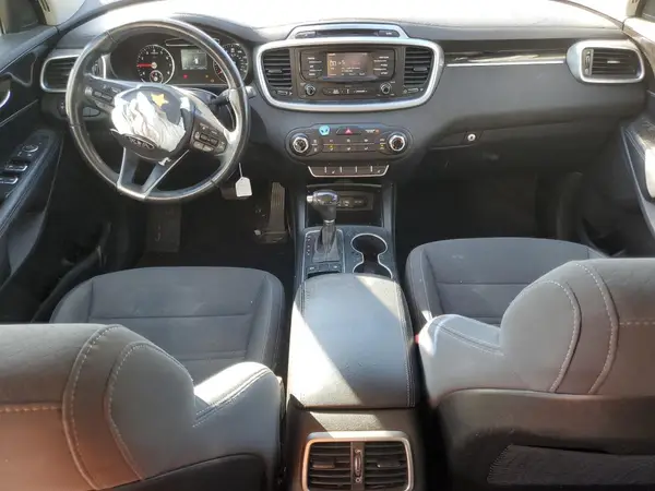 5XYPG4A33GG060255 2016 KIA SORENTO - Image 8