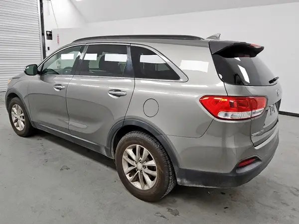 5XYPG4A33GG066248 2016 KIA SORENTO - Image 2