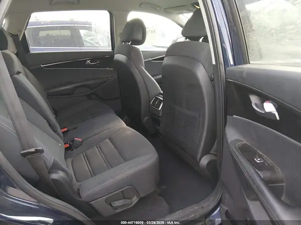 5XYPG4A33GG078965 2016 KIA SORENTO - Image 8