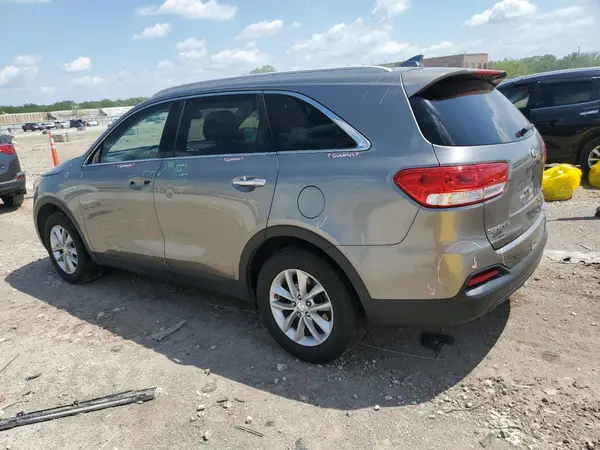 5XYPG4A33GG089867 2016 KIA SORENTO - Image 2