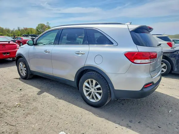 5XYPG4A33GG090128 2016 KIA SORENTO - Image 2