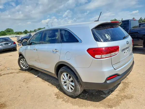 5XYPG4A33GG101449 2016 KIA SORENTO - Image 2