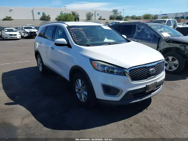 5XYPG4A33GG115559 2016 KIA SORENTO - Image 1