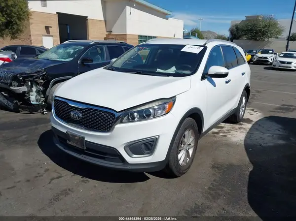 5XYPG4A33GG115559 2016 KIA SORENTO - Image 2