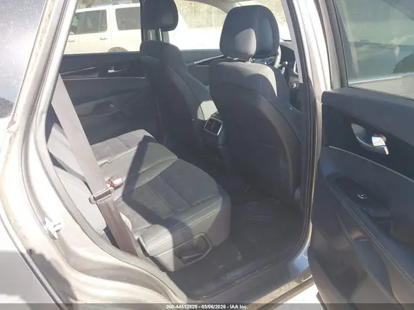 5XYPG4A33GG116274 2016 KIA SORENTO - Image 8