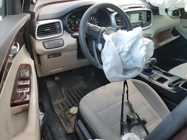 5XYPG4A33GG119448 2016 KIA SORENTO - Image 8