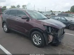 5XYPG4A33GG120308 2016 KIA SORENTO