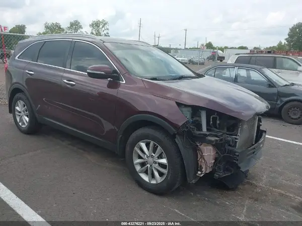 5XYPG4A33GG120308 2016 KIA SORENTO - Image 1