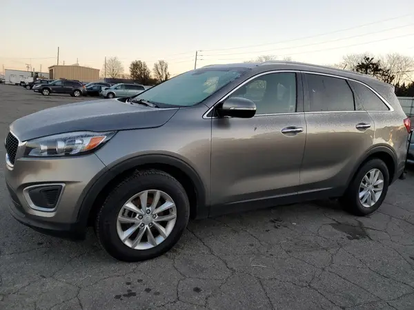 5XYPG4A33GG122995 2016 KIA SORENTO - Image 1