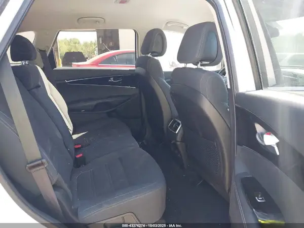 5XYPG4A33GG134564 2016 KIA SORENTO - Image 8