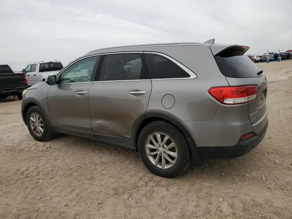 5XYPG4A33GG137500 2016 KIA SORENTO - Image 2