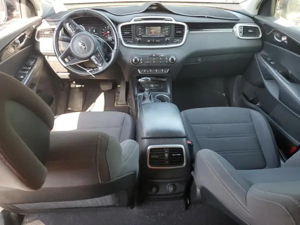 5XYPG4A33GG137884 2016 KIA SORENTO - Image 8