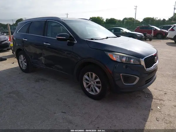 5XYPG4A33GG144625 2016 KIA SORENTO - Image 1