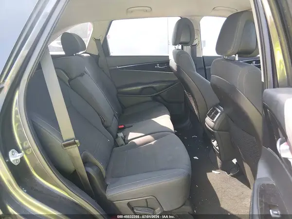 5XYPG4A33GG149517 2016 KIA SORENTO - Image 8