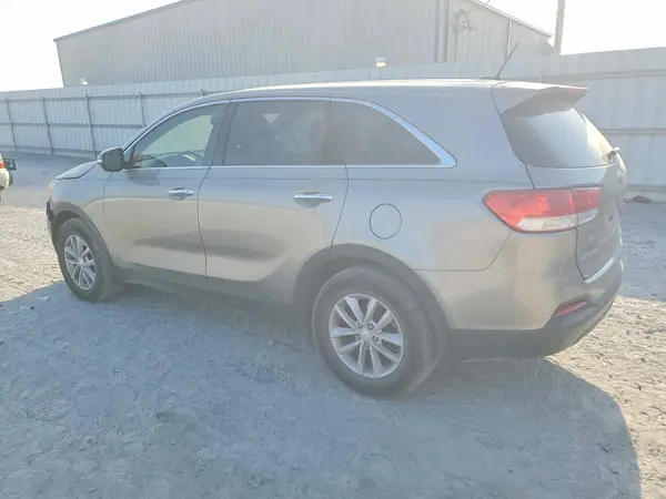 5XYPG4A33GG167423 2016 KIA SORENTO - Image 2