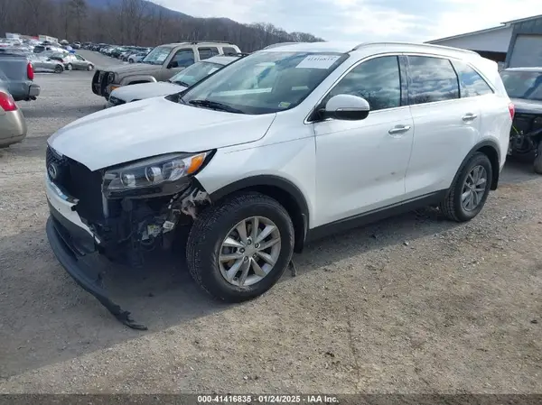 5XYPG4A33GG172991 2016 KIA SORENTO - Image 2