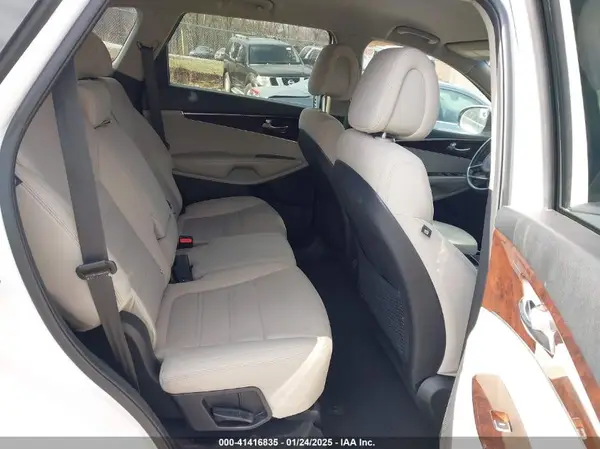 5XYPG4A33GG172991 2016 KIA SORENTO - Image 8