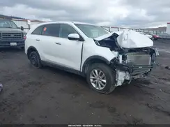 5XYPG4A33GG182503 2016 KIA SORENTO