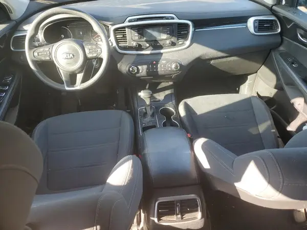5XYPG4A33HG202069 2017 KIA SORENTO - Image 8
