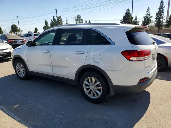 5XYPG4A33HG214352 2017 KIA SORENTO - Image 2