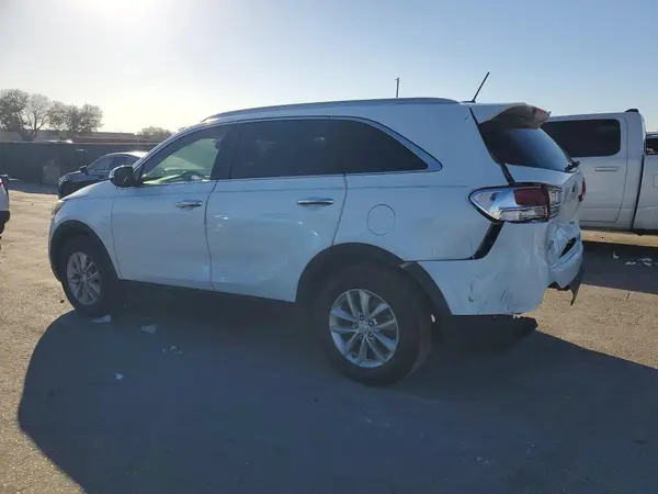5XYPG4A33HG230096 2017 KIA SORENTO - Image 2