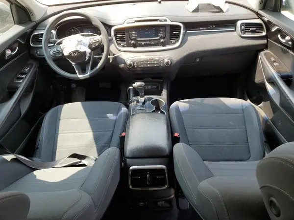 5XYPG4A33HG233810 2017 KIA SORENTO - Image 8