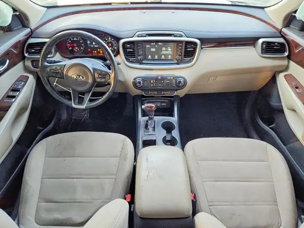5XYPG4A33HG238196 2017 KIA SORENTO - Image 8